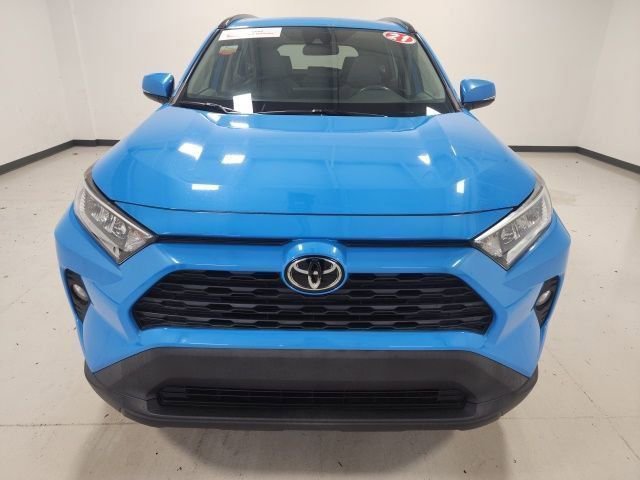 2021 Toyota RAV4 XLE Premium - Photo 8