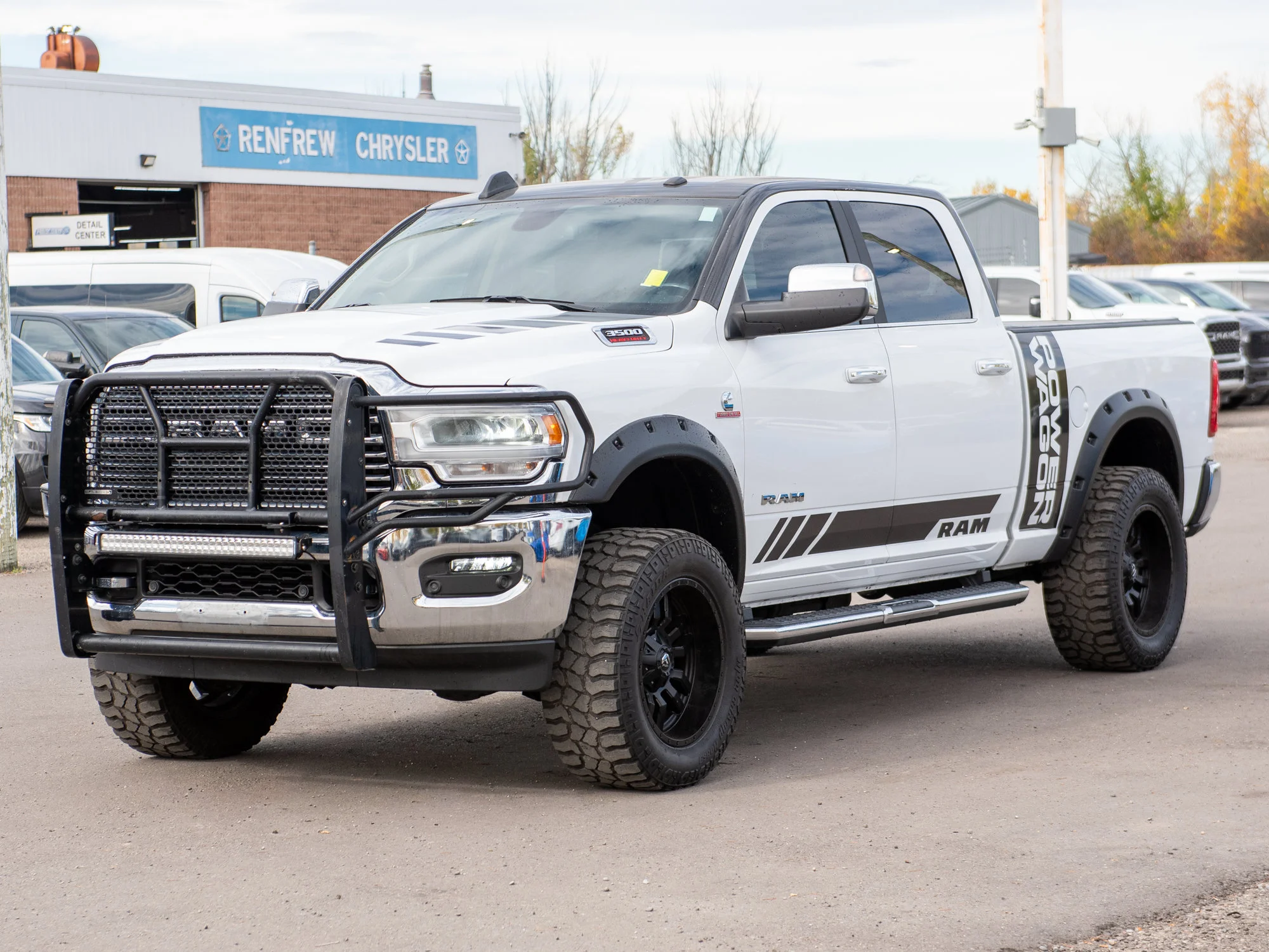 Used 2022 White RAM Laramie* Crew Cab 4x4, Grille Guard, Light Bar, Fuel Wheels, 35-Inch Tires, Tonneau Cover image 12