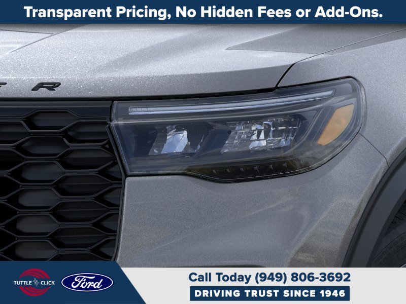New 2026 Carbonized Gray Metallic Ford ST-Line image 18