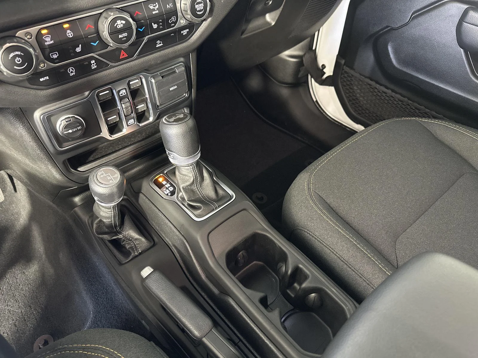Used 2024 Bright White Clearcoat Jeep Sport S image 17