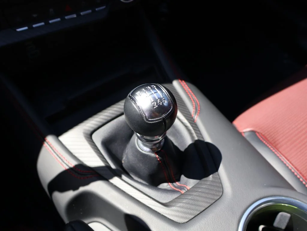 Used 2024 White Ford GT Premium image 33