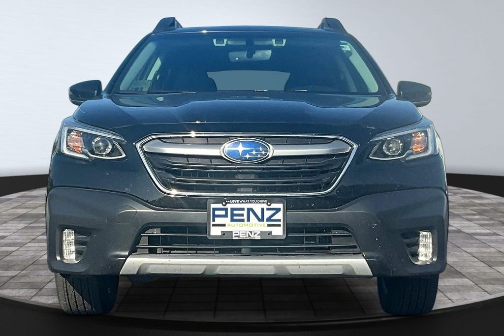 Used 2021 Subaru Outback Limited with VIN 4S4BTANC7M3185737 for sale in Rochester, Minnesota