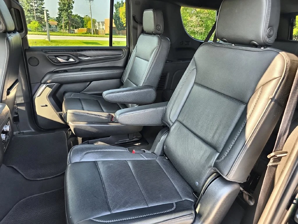 Used 2022 Onyx Black GMC Denali image 13