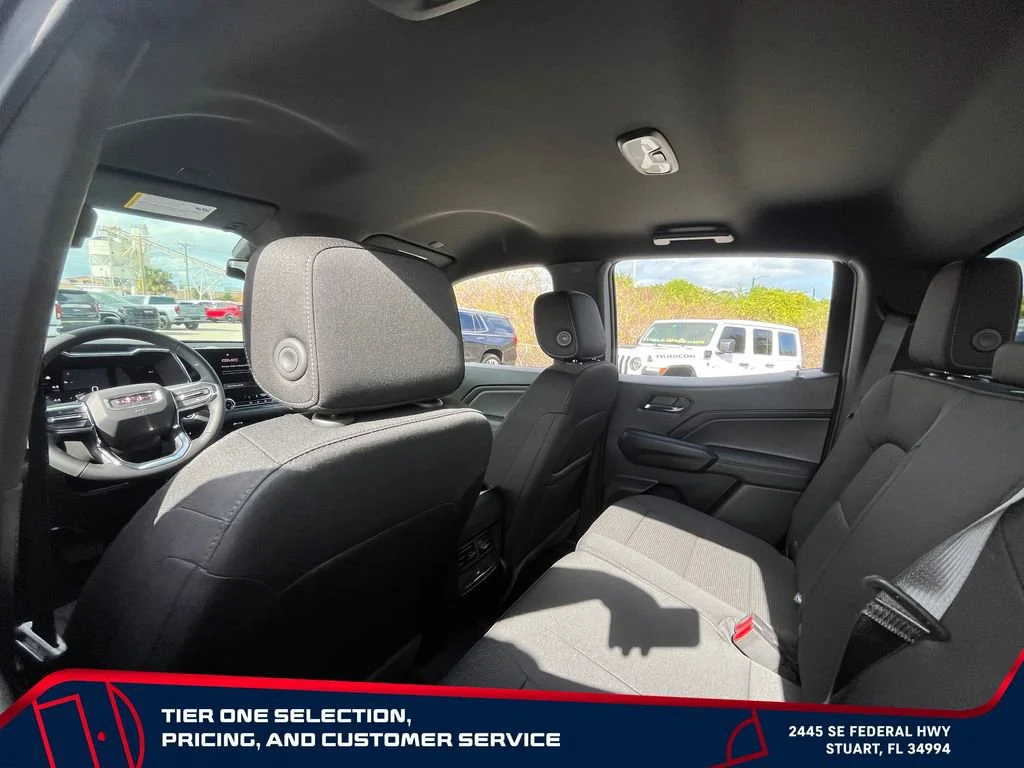 New 2026 Onyx Black GMC Elevation image 14