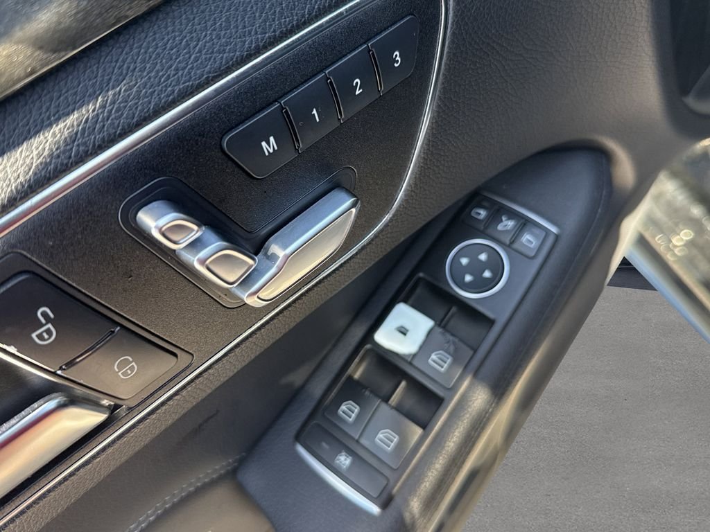 Used 2016 Black Mercedes-Benz E 350 image 18