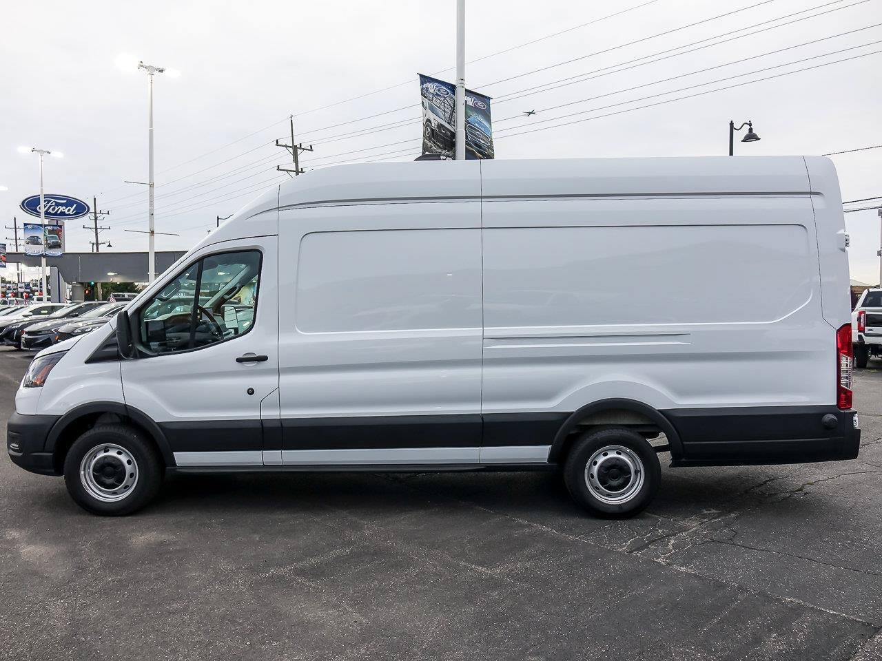 Used 2026 Oxford White Ford Base image 6