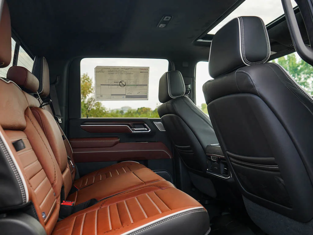 New 2026 Onyx Black GMC Denali Ultimate image 10