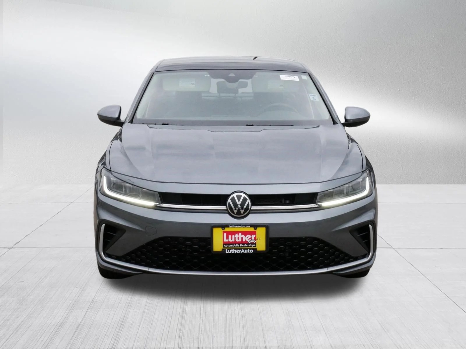 Used 2025 Volkswagen Jetta SE with VIN 3VW7X7BUXSM055667 for sale in Brooklyn Center, Minnesota