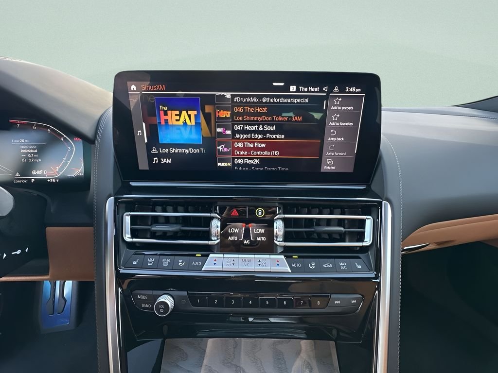 2026 BMW 8 Series 840i - Photo 20