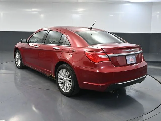 2012 Chrysler 200 Limited - Photo 6