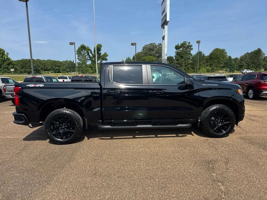 2026 Chevrolet Silverado 1500 RST - Photo 11