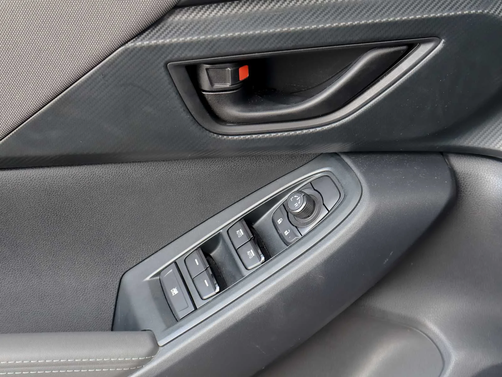 Used 2024 Sapphire Blue Pearl Subaru Premium image 11
