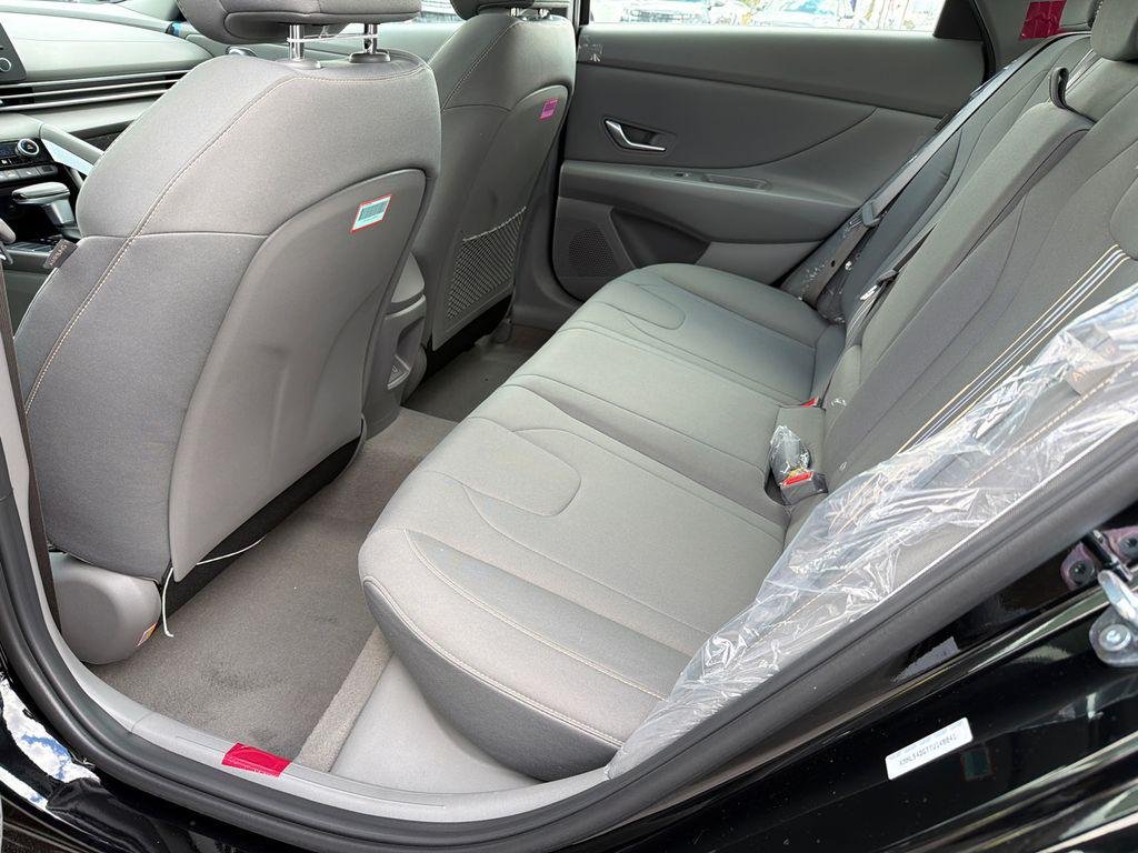 New 2026 Black Hyundai SEL Sport image 20