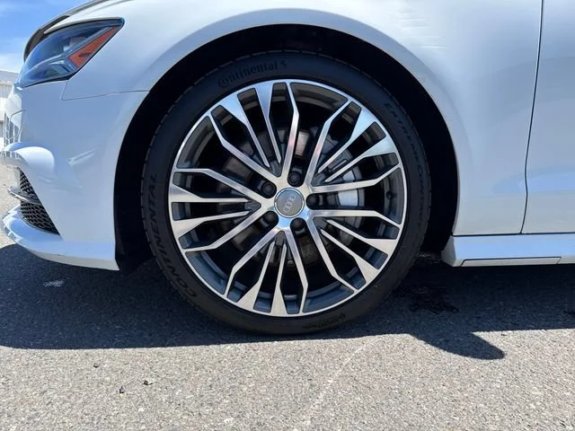 Used 2017 Glacier White Metallic Audi 2.0T Premium image 32