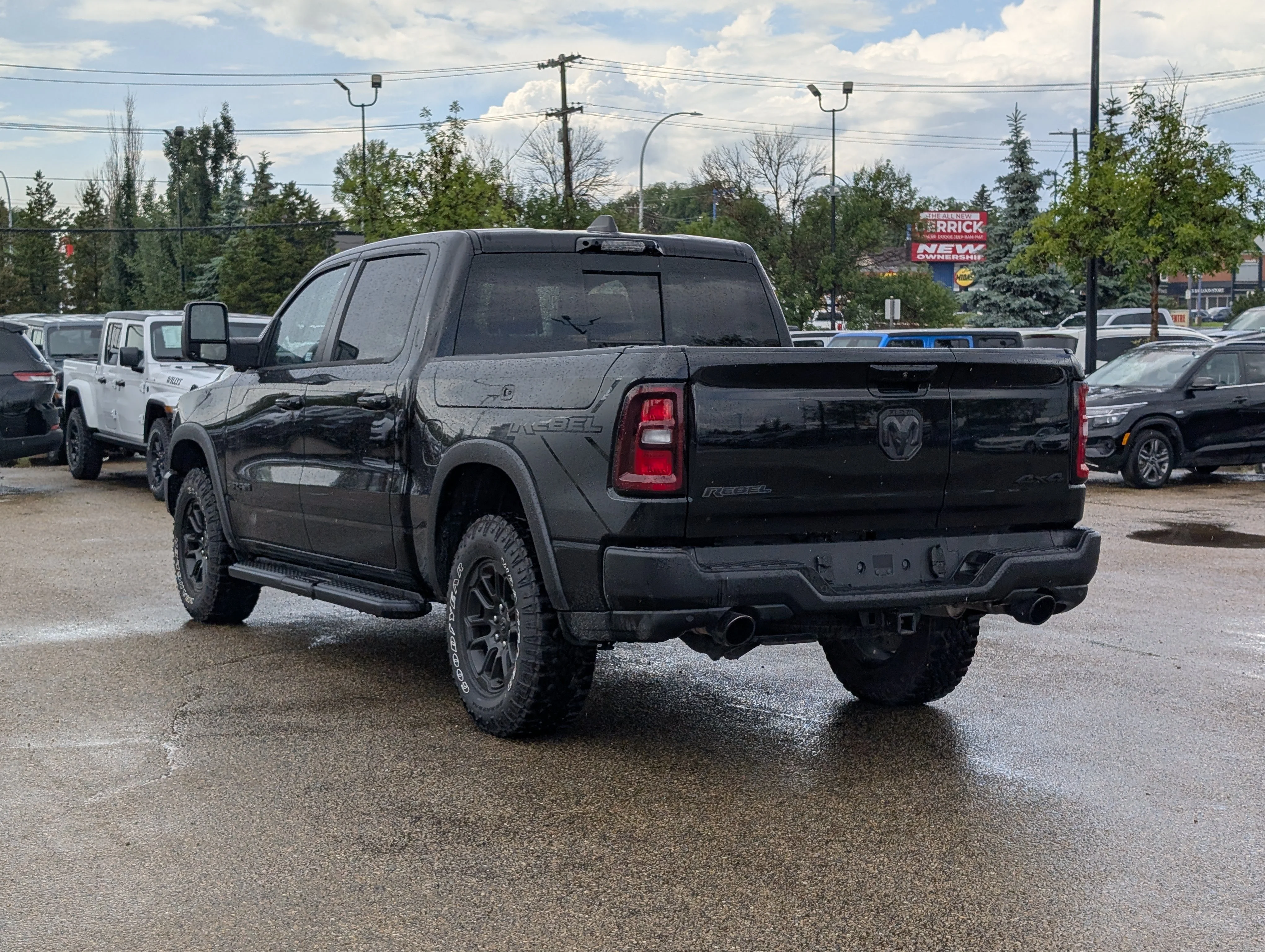 Used 2025 Diamond Black Crystal Pearlcoat Ram Rebel image 4