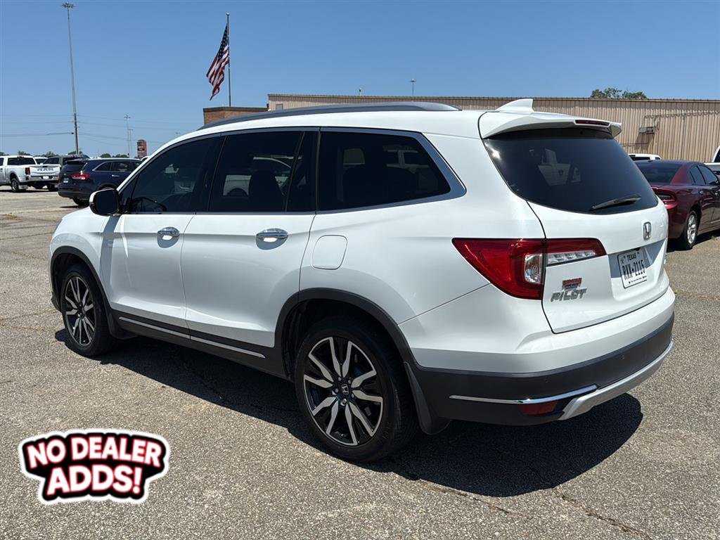 Used 2021 Platinum White Pearl Honda Touring w/Rear Captain
