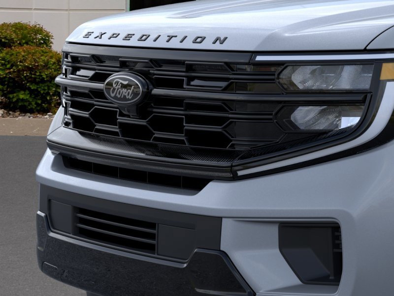 New 2026 Glacier Gray Metallic Tri-Coat Ford Platinum image 17