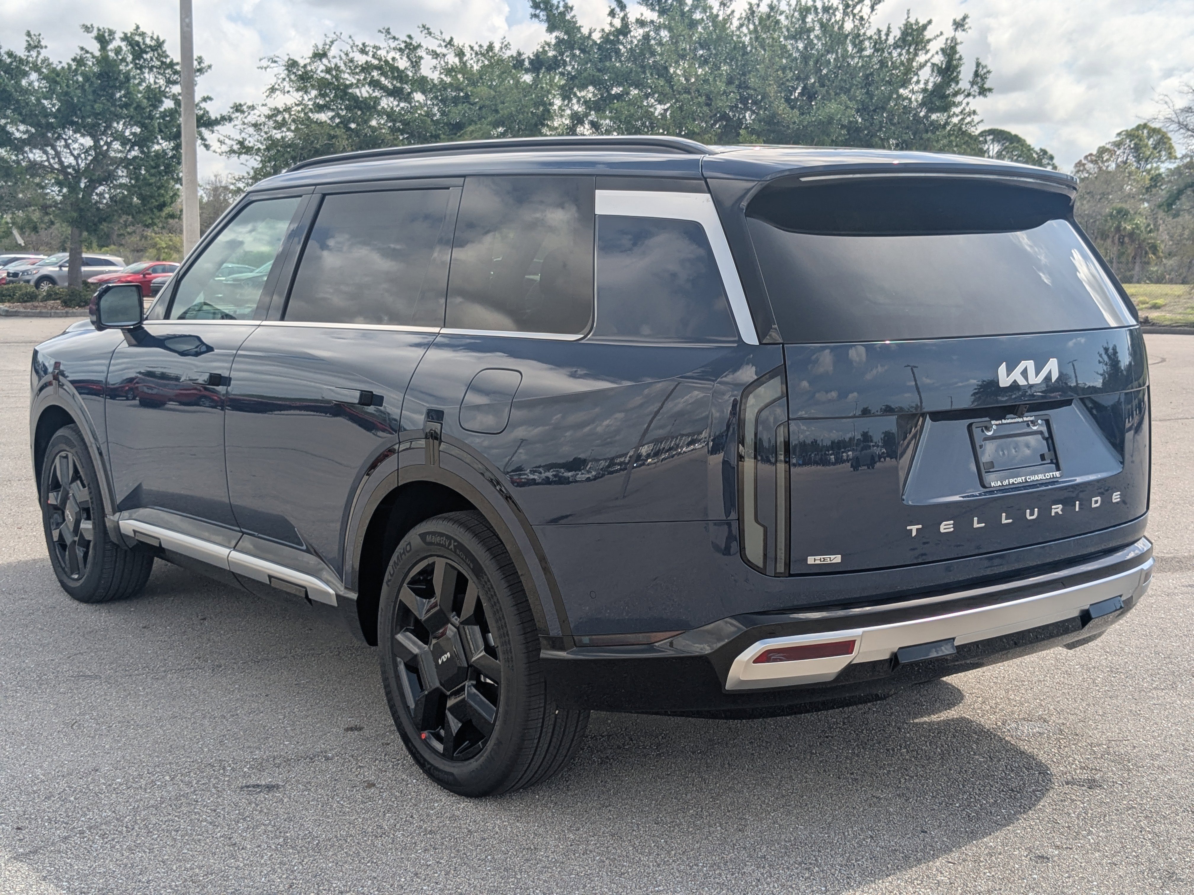 New 2027 Midnight Lake Blue Kia SX image 7