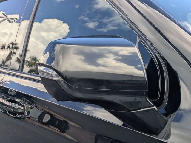 Used 2021 Black Cadillac Sport image 10
