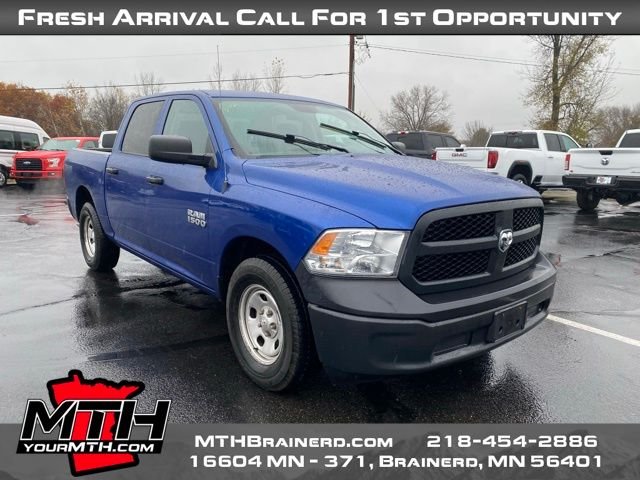 2017 Ram 1500 Tradesman photo 2