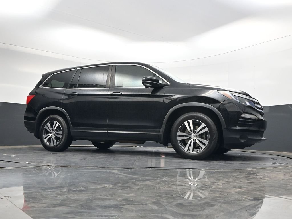 Used 2018  Honda EX-L image 29