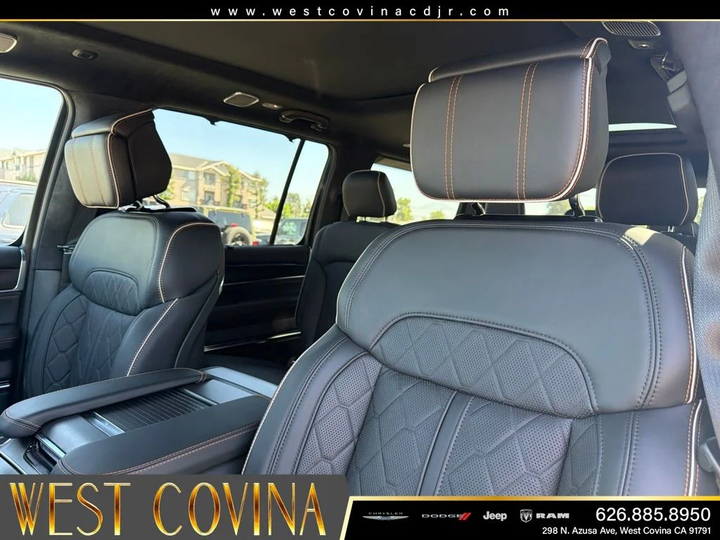 New 2026 Bright White Clearcoat Jeep Summit Reserve image 20
