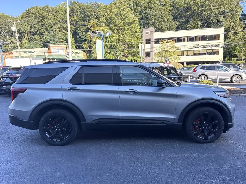 Used 2023 Silver Ford ST image 3
