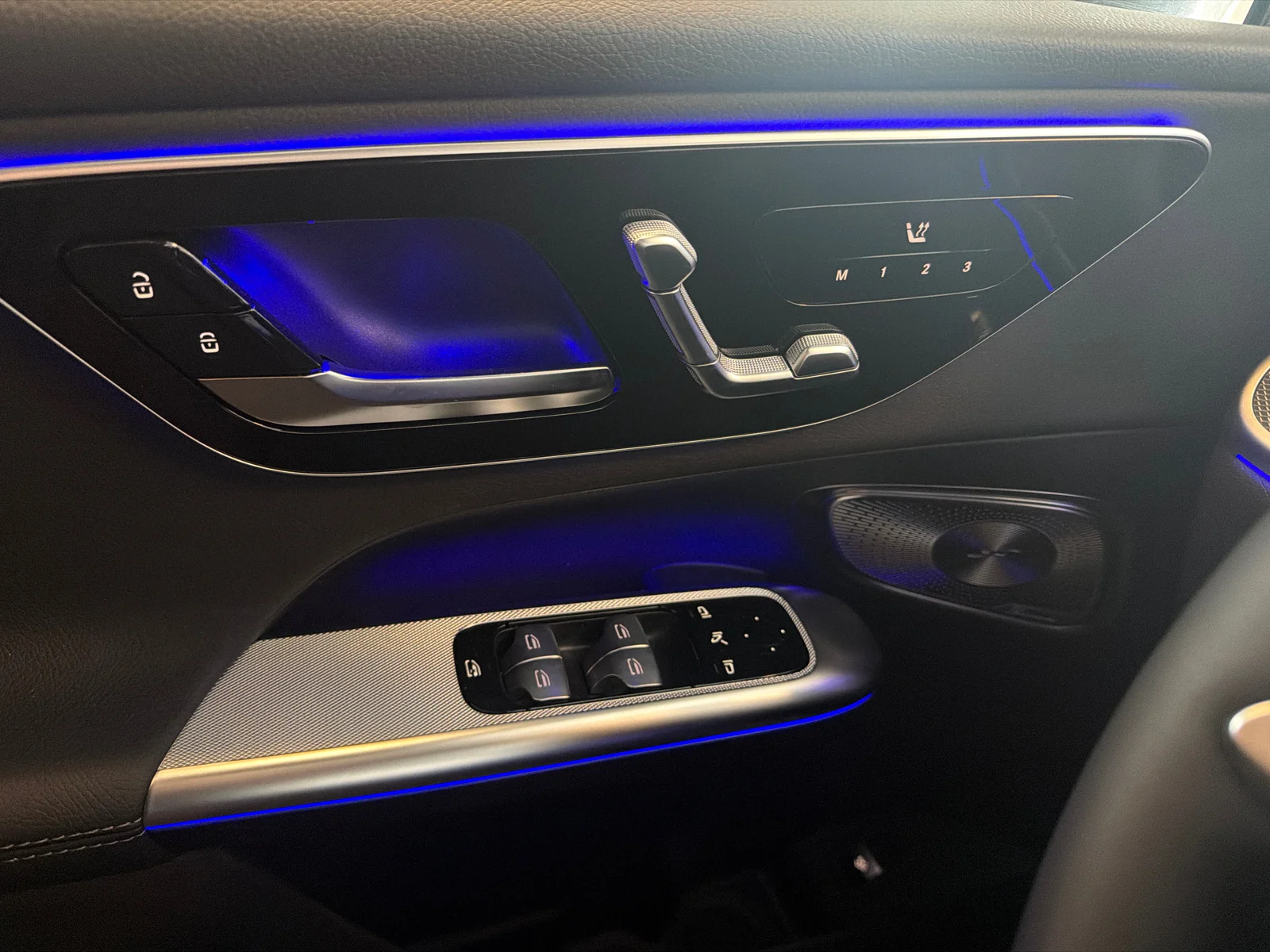 New 2026 Grey Mercedes-Benz GLC 300 4MATIC SUV image 12
