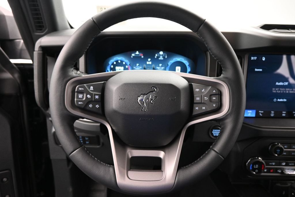 New 2026 Shadow Black Ford Badlands image 15