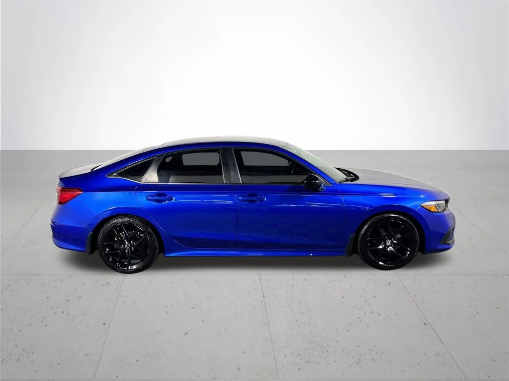 Used 2022 Blue Honda Sport image 5