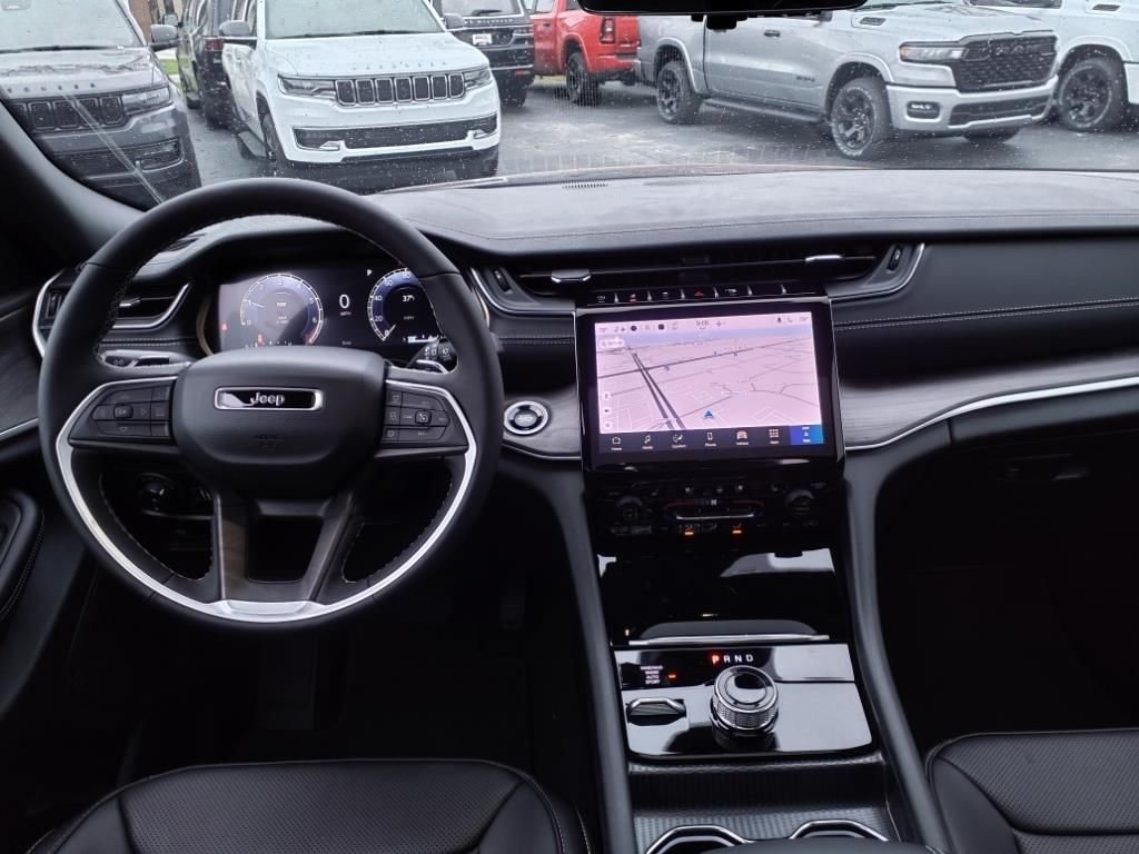2025 Jeep Grand Cherokee Limited - Photo 14