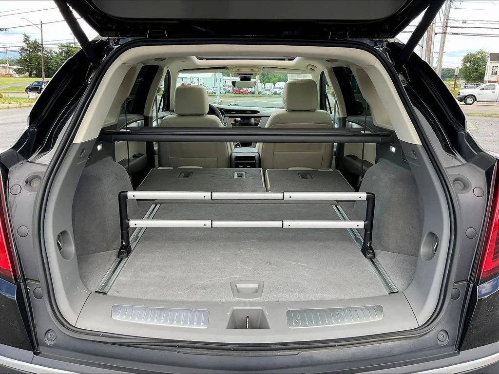 Used 2021 Black Cadillac Premium Luxury image 8