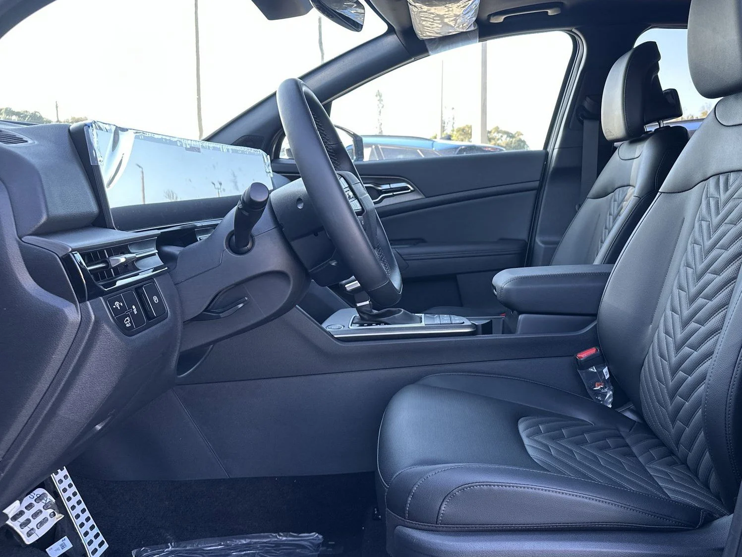 New 2026 Wolf Gray Kia X-Pro Prestige image 15