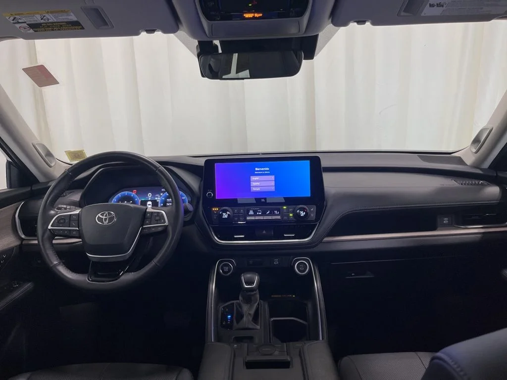 Used 2024 White Toyota Limited image 9