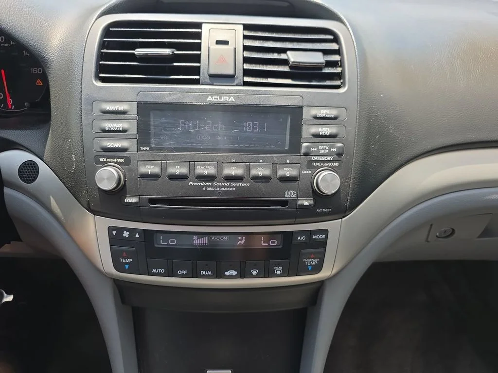Used 2008 Silver Acura Base image 18