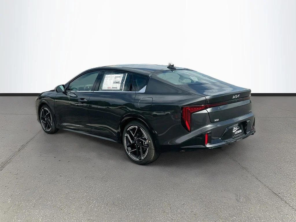 New 2026 Interstellar Gray Kia GT-Line image 5