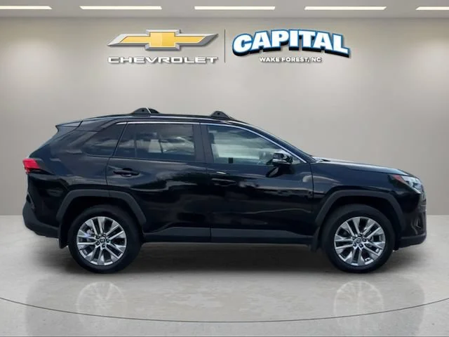 Used 2024 Black Toyota XLE Premium image 6