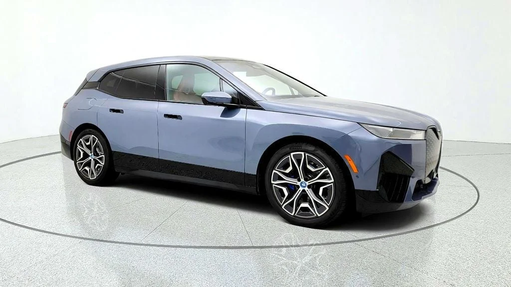 Used 2025 Storm Bay Metallic BMW xDrive50 SAV w/ Premium, Sport, Luxury Pkgs & Air Suspension image 3