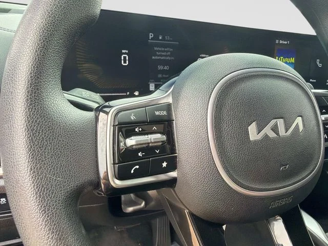 Used 2024 Silver Kia LX image 28