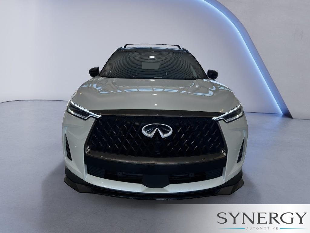 New 2027 2T RAD WHT INFINITI Sport AWD image 3