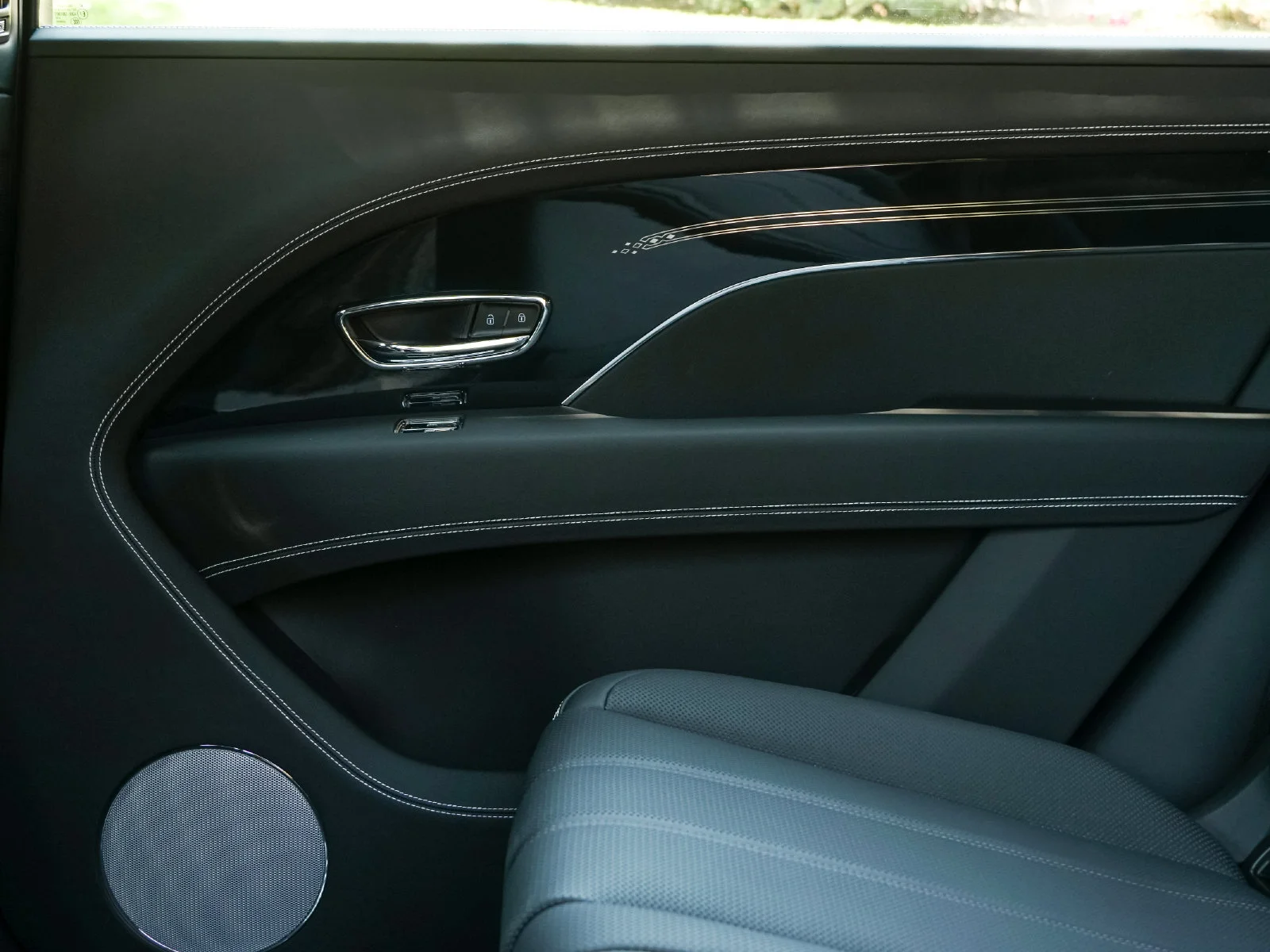 New 2025 Onyx Bentley  image 24