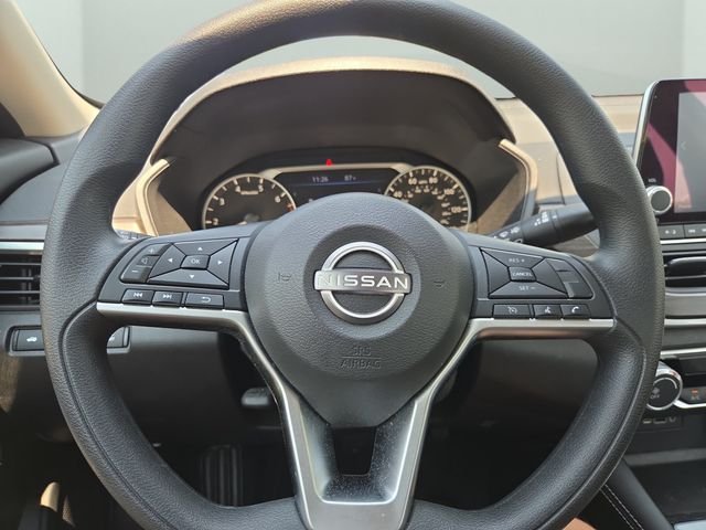 Used 2023 Gray Nissan 2.5 SV image 19