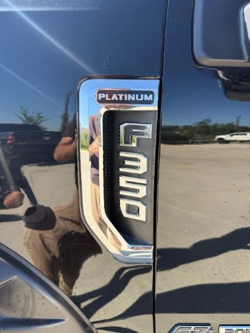 Used 2017 Black Ford Platinum image 11