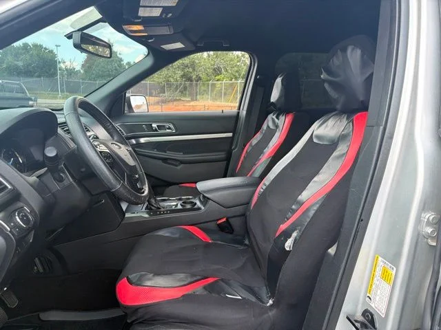 Used 2019 Silver Ford XLT image 11