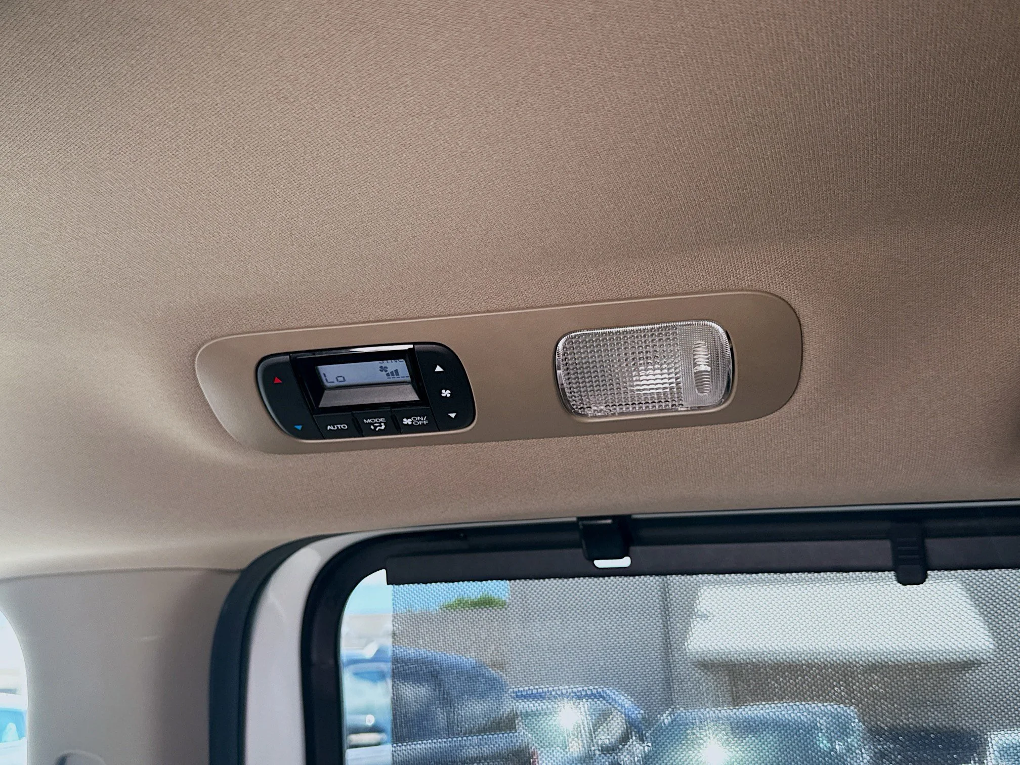 2023 Honda Odyssey Touring - Photo 23