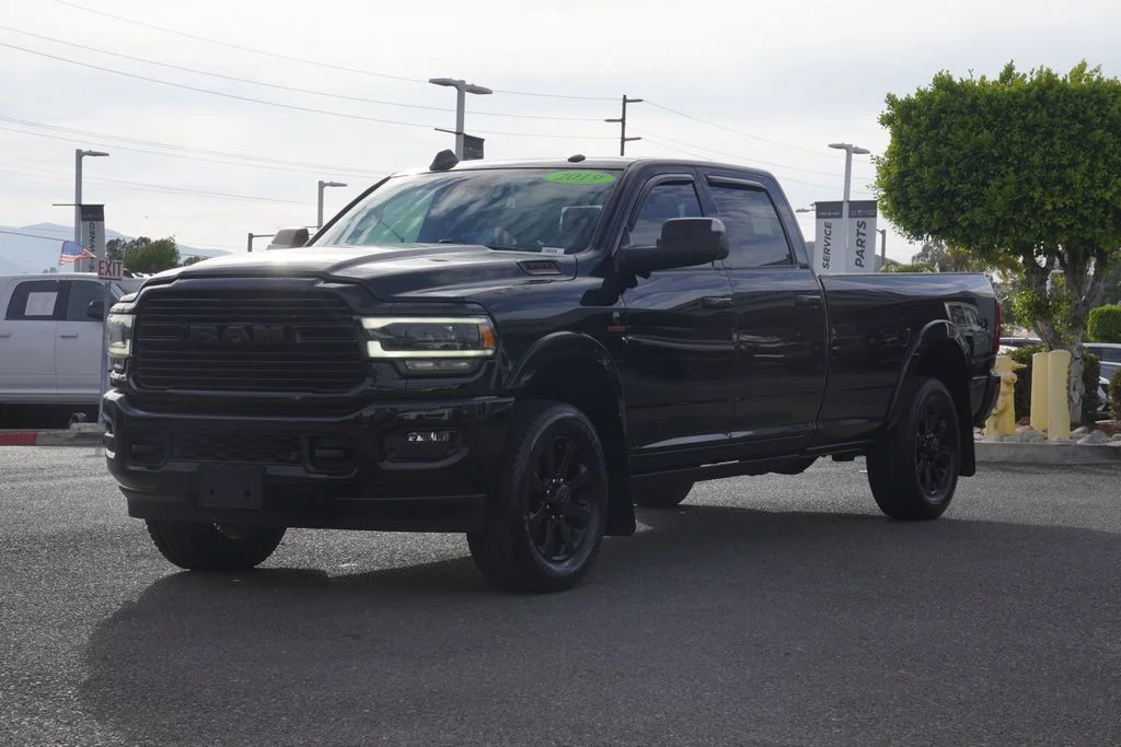 Used 2019 Black Ram Laramie image 7