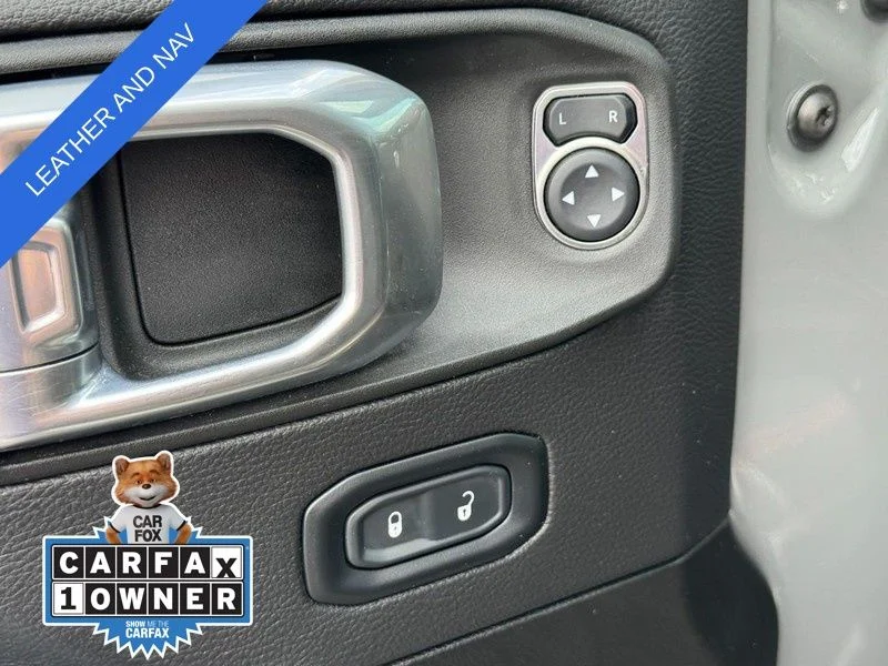 Used 2022 Gray Jeep Unlimited Rubicon image 17