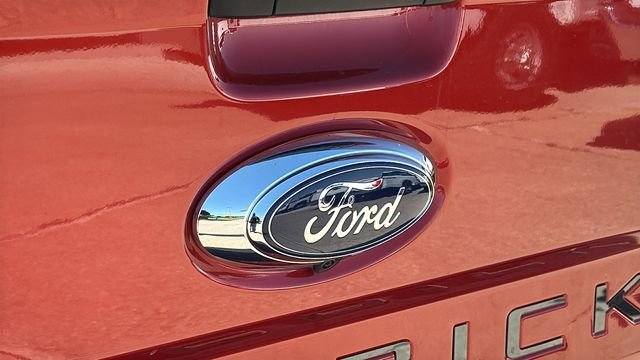 Used 2024 Red Ford Lariat image 10