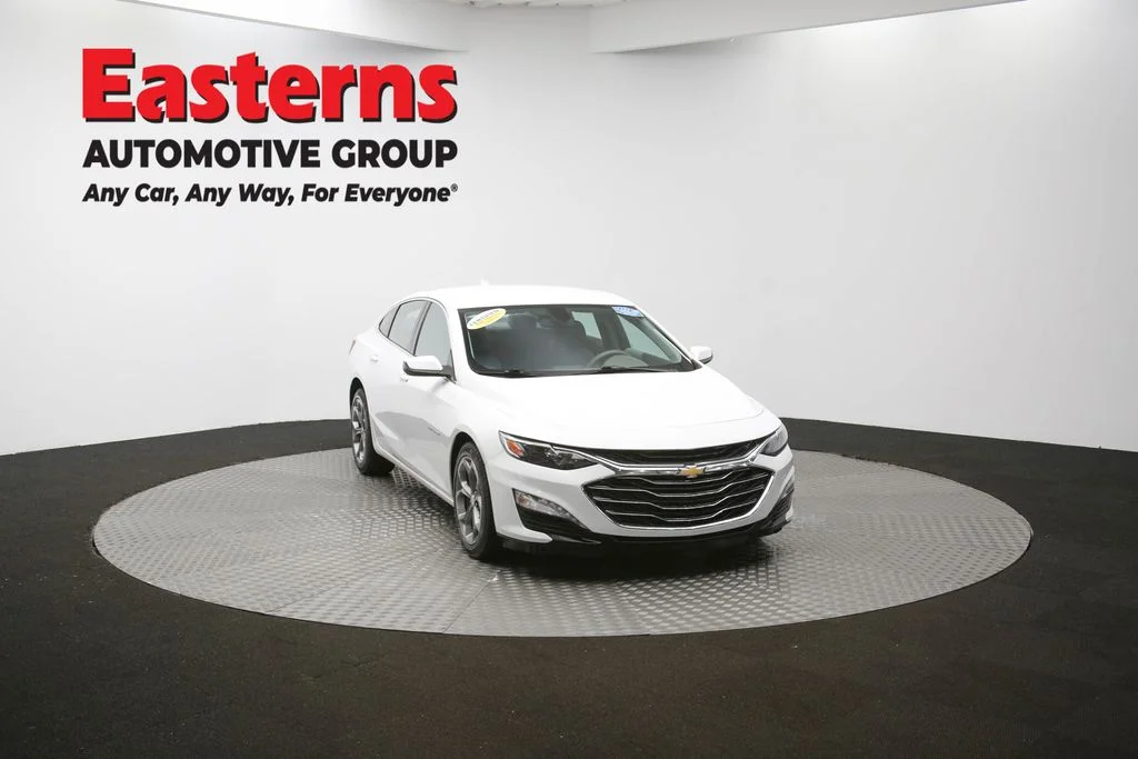 Used 2021 White Chevrolet LT image 51