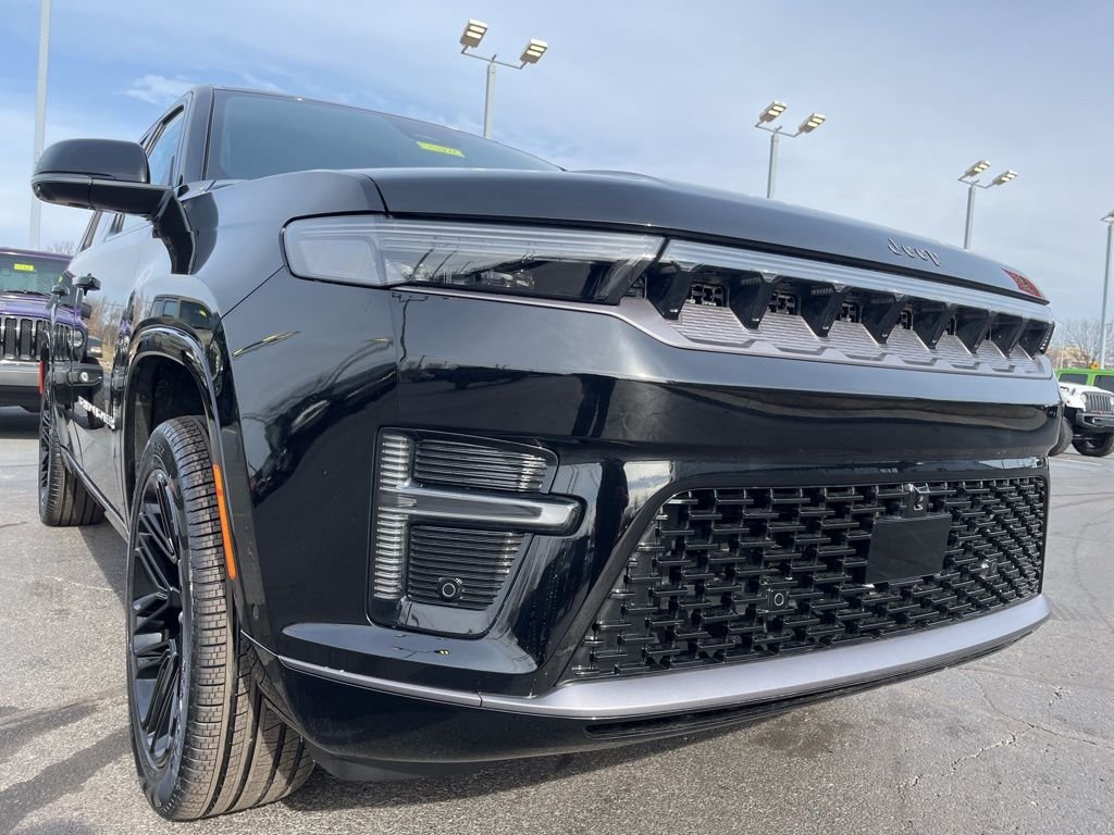 New 2026 High Gloss Black Exterior Paint Jeep Limited Reserve image 54